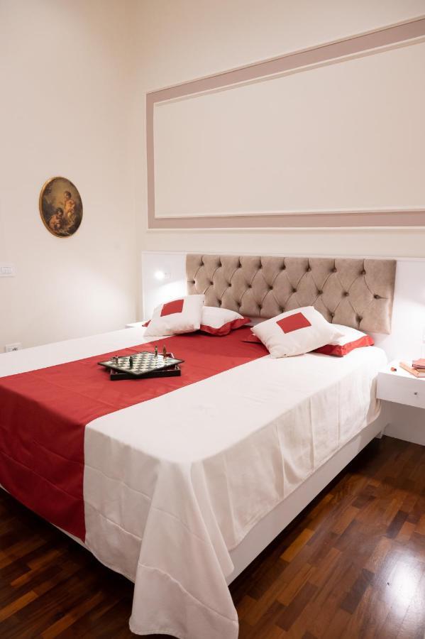 Bernini House Naples Hotel Exterior photo